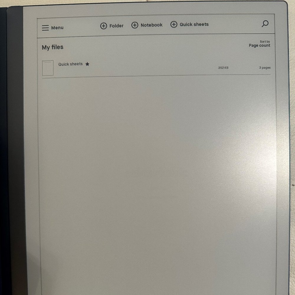 reMarkable2 - A digital notebook - Comes with the add on Black Leather Cover